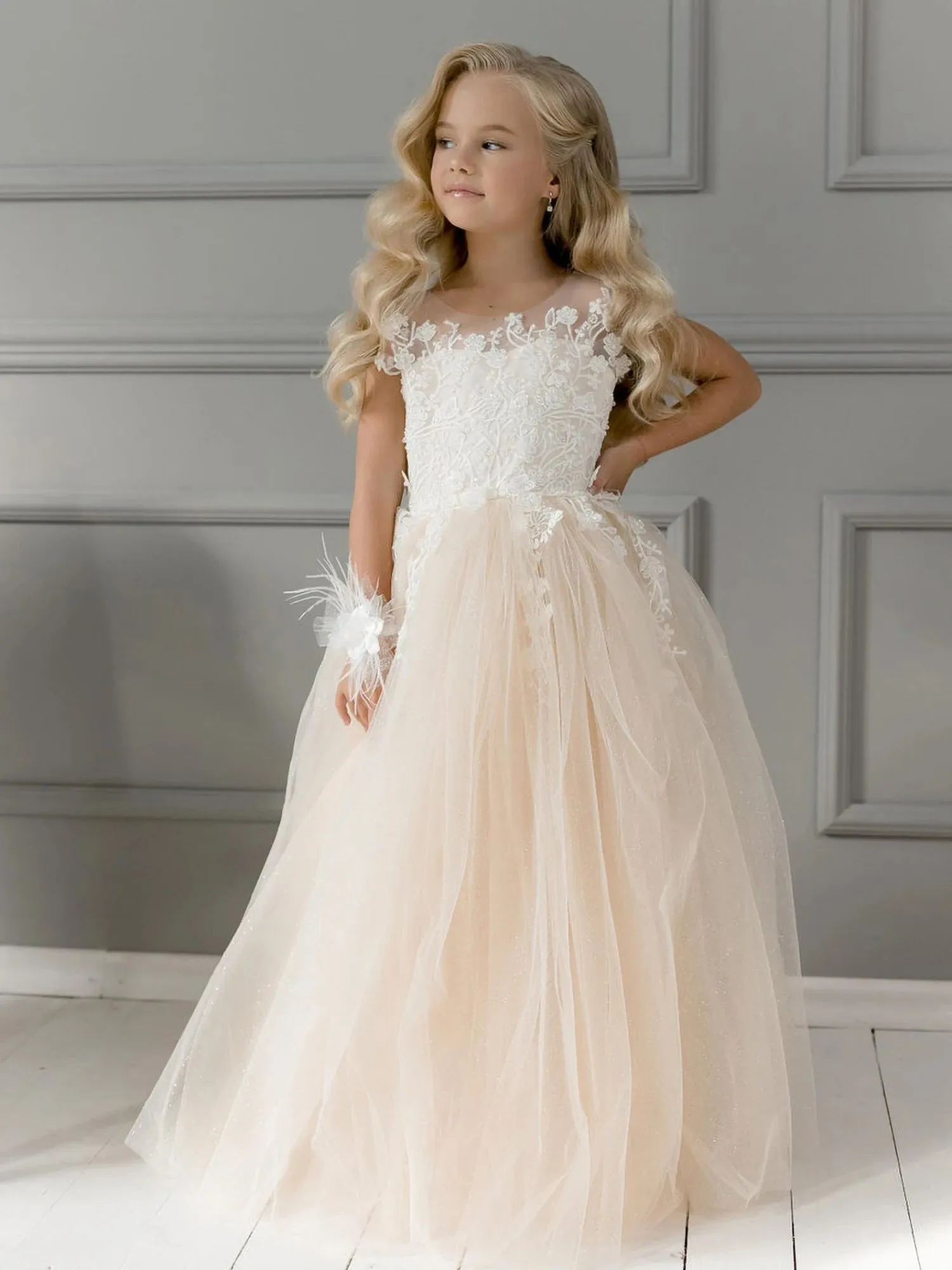 Cute Ball Gown Bow Back Flower Girl Dress