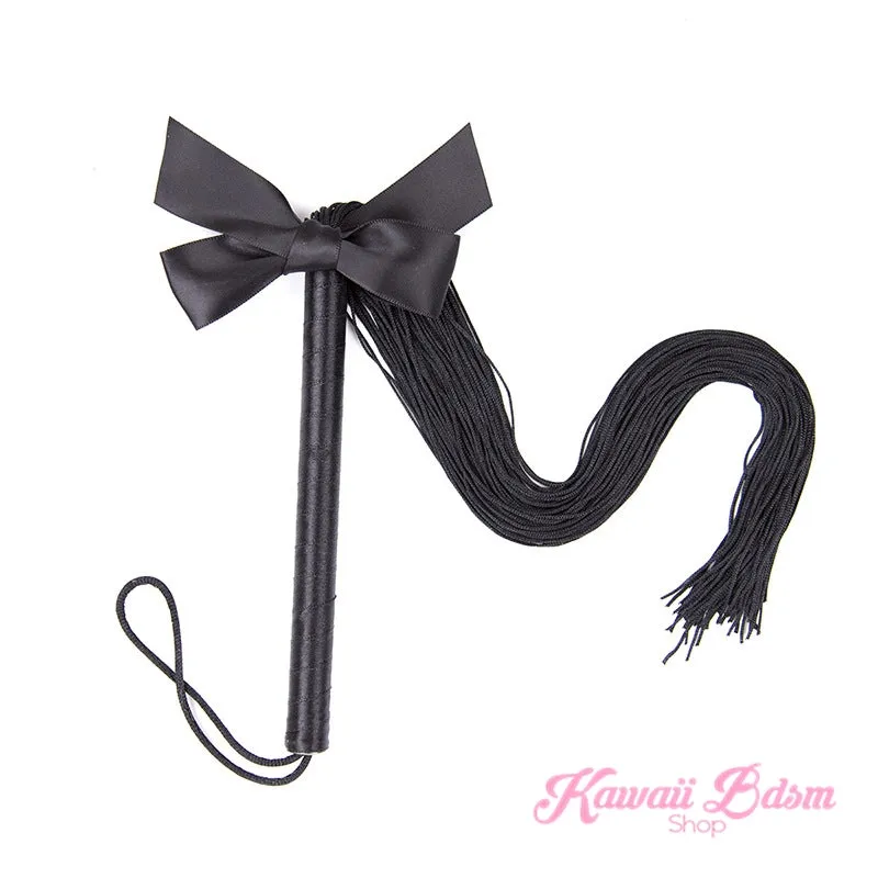 Cute Bow Flogger