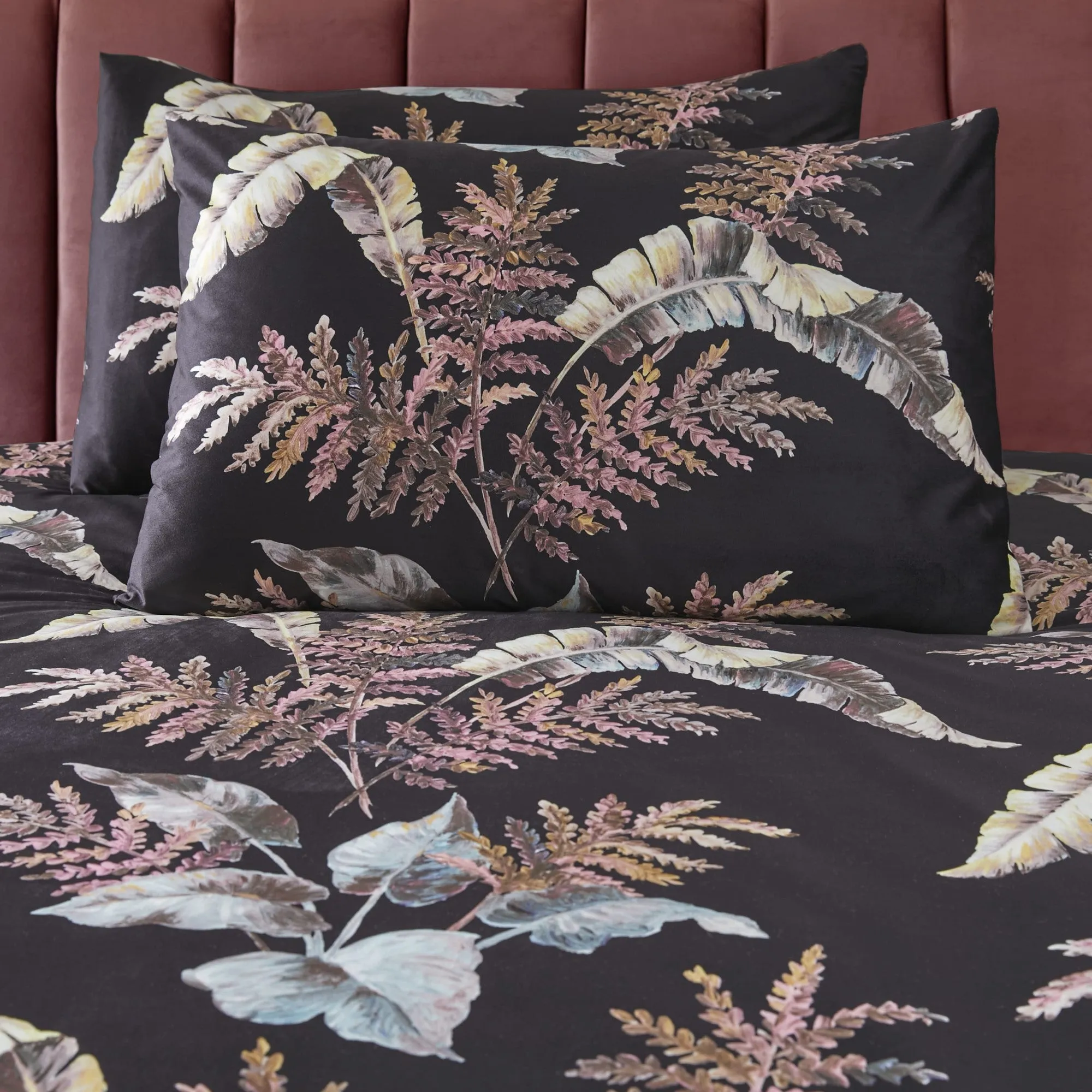 Josette Duvet Cover Set by Soiree in Black