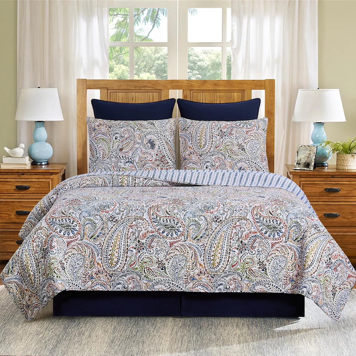 Payton Paisley Quilt Set