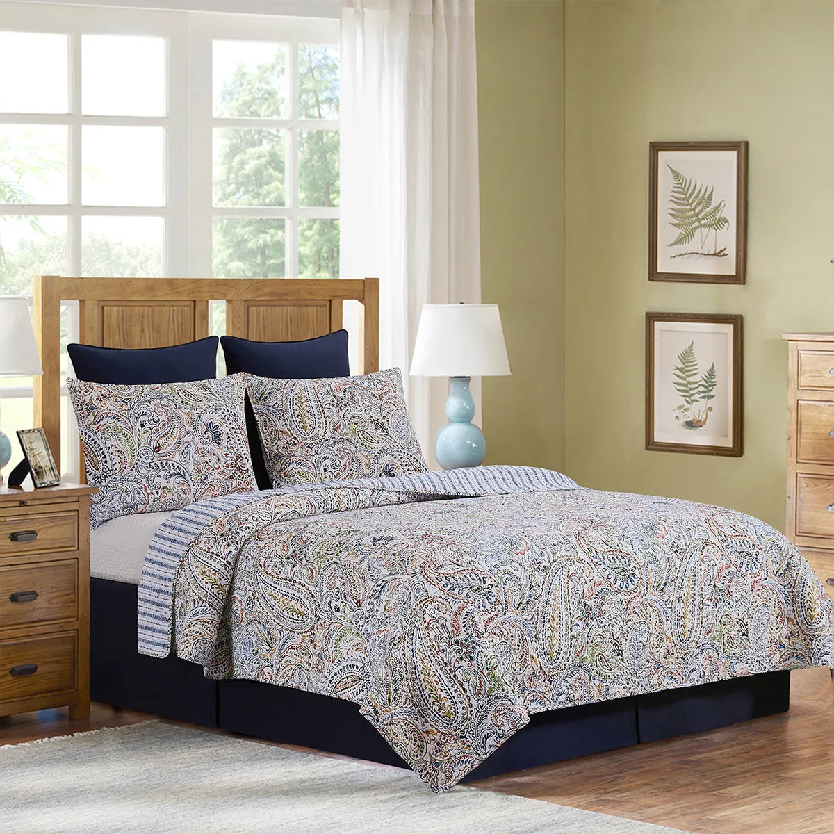 Payton Paisley Quilt Set