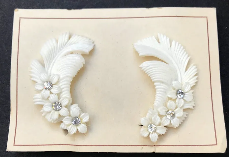 Pleasing Diamante Flower and Feather Vintage Clip-on Earrings